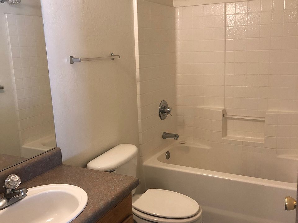 1st image of 2908 N Ellen St APT 2