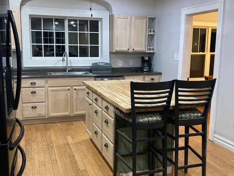4445 S Walnut St — Photo 1