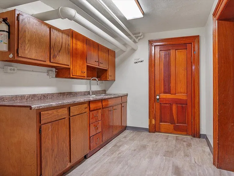 722 N 5th St #LL — Photo 8