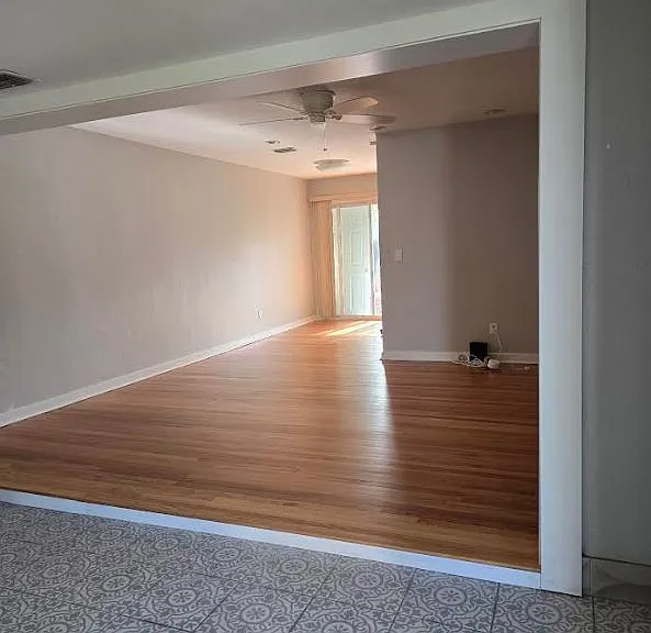 265 Mateo Way NE #1 — Photo 5