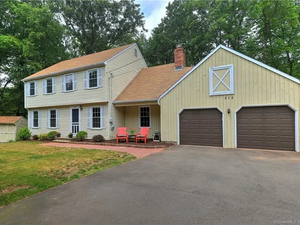 315 West Woods Road, Hamden, CT 06518