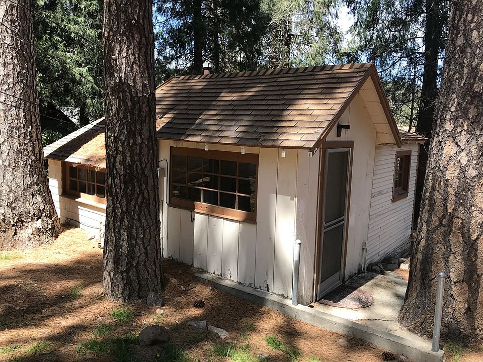 SIDE VIEW OF HOUSE