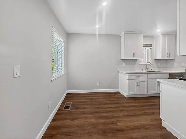 1566 Sunnyvale Ave #9 — Photo 12