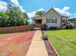 920 Tipton St, Elizabethton, TN 37643