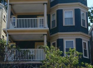 89 Draper St, Dorchester, MA 02122