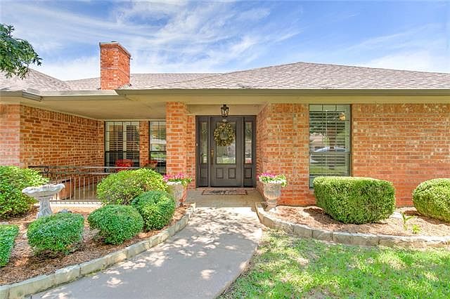1st image of 5700 Cortez Dr