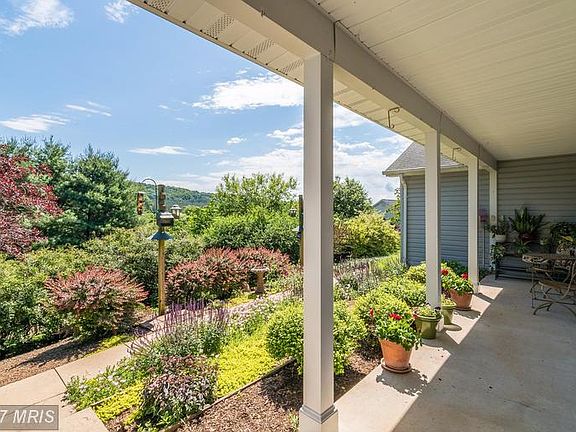 4th image of 5702 Hunt Ridge Ct