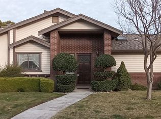 767 Mulholand Dr, Ripon, CA 95366