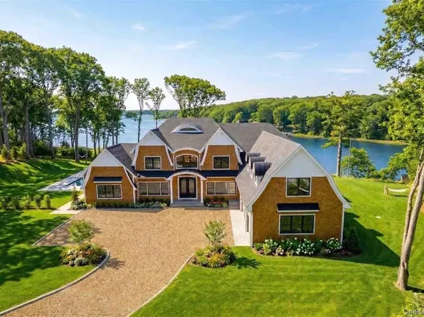 106 Cove Road, Northport, NY 11768