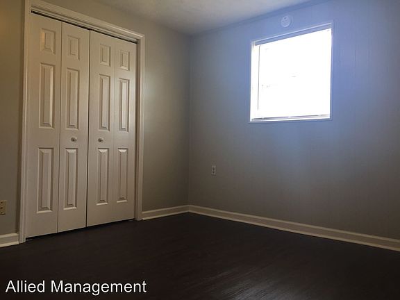 4th image of 1844 Augusta Dr APT 13