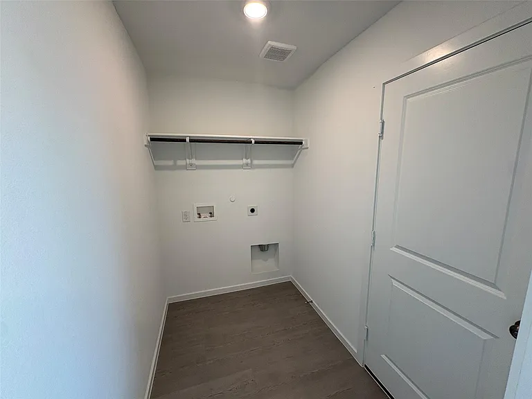 1633 Limpkin Dr — Photo 6