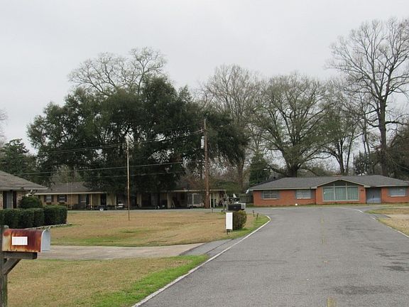 5th image of 4107 Woodway Dr