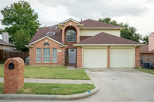 1408 Belaire Dr Photo 1