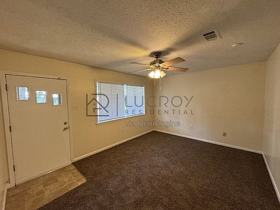 2nd image of 3203 Harle St