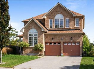 256 Thomas Ave, Brantford, ON N3S0E1