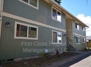 1297 S Ivy St APT B, Cornelius, OR 97113