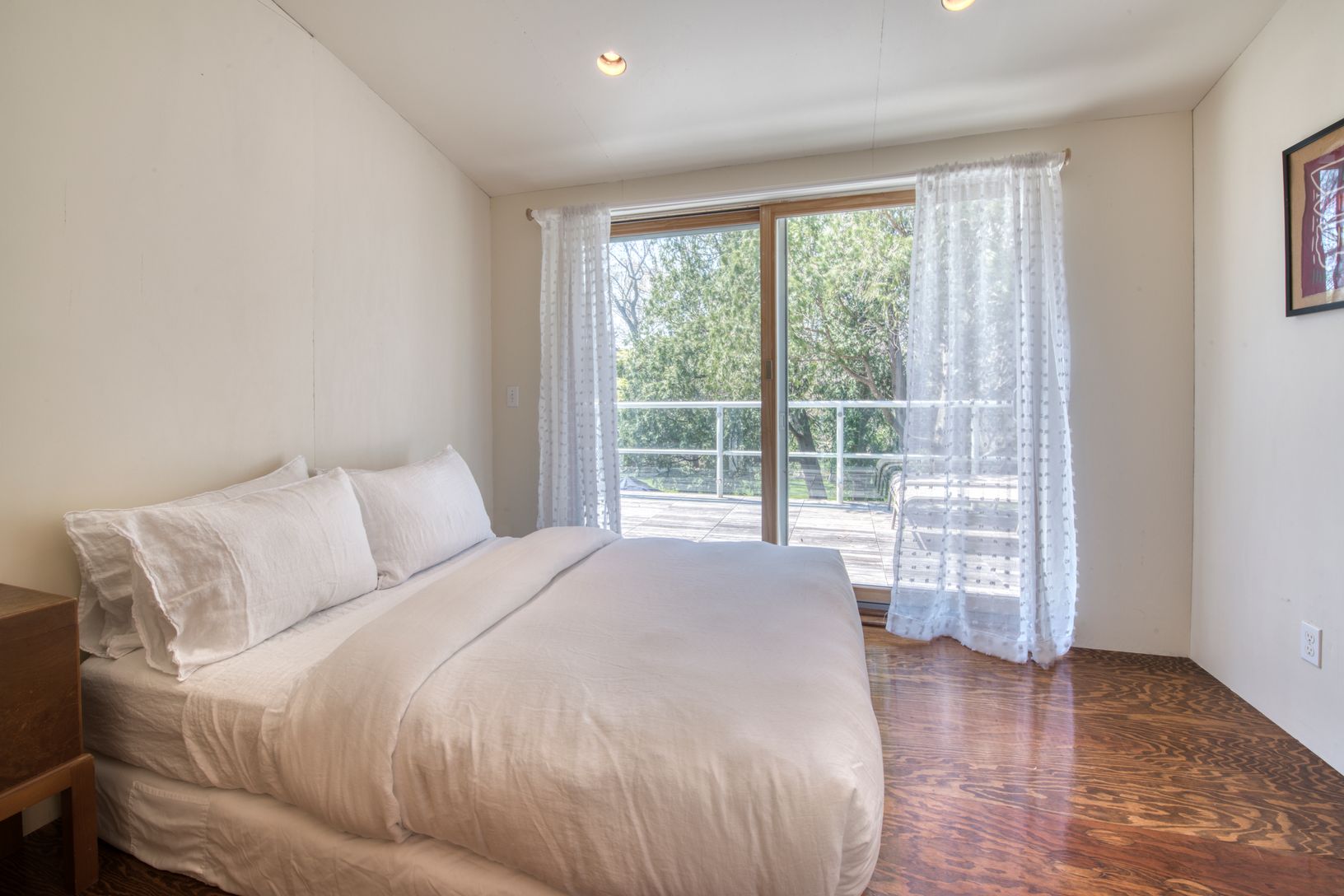  Guest bedroom 2