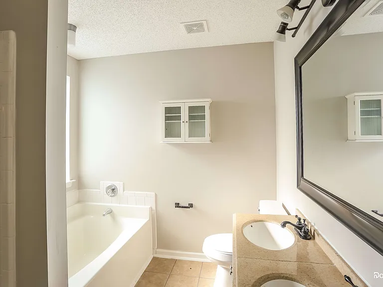 9100 Kaladar Ct — Photo 12