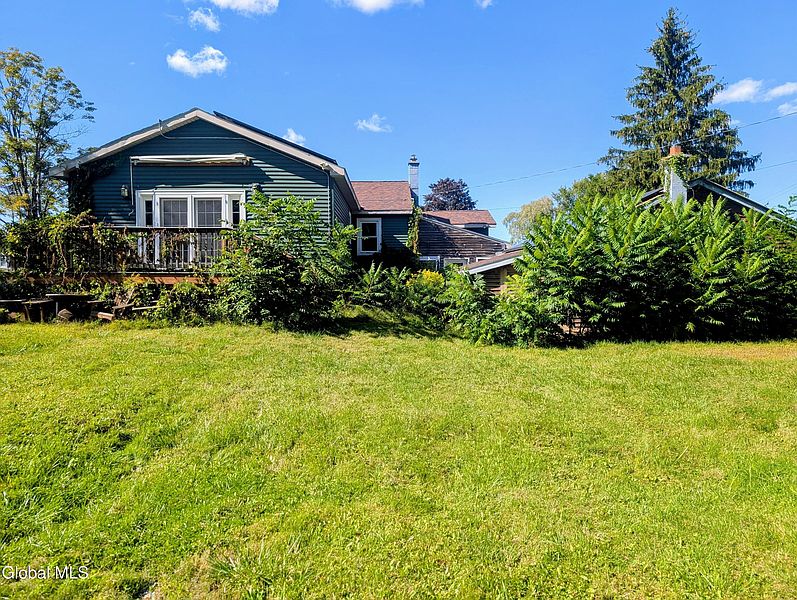 3rd image of 174 Bentley Road