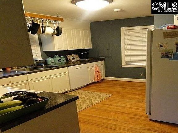 5th image of 406 Northwood St