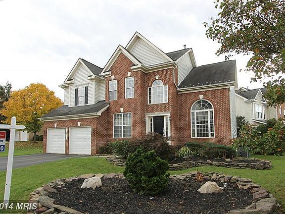 2nd image of 1 Mill Pond Ct