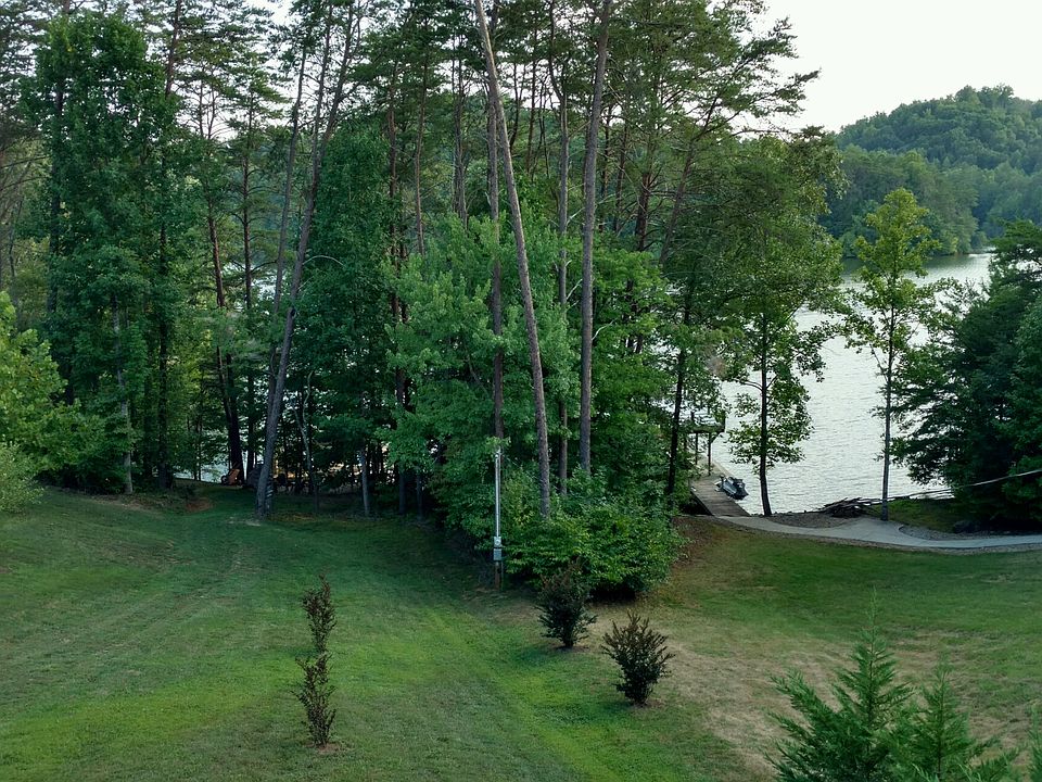 1st image of 149 Mount Vista Dr