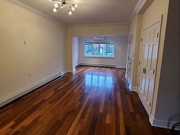 4th image of 23-33 35th St #1A