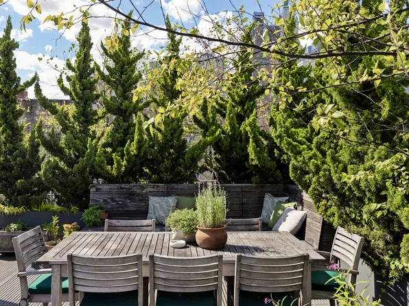 217 Second Avenue image 24 of 30