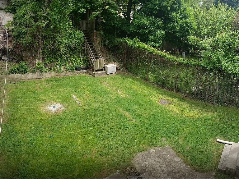 25 Rose Park Ave #2 — Photo 9