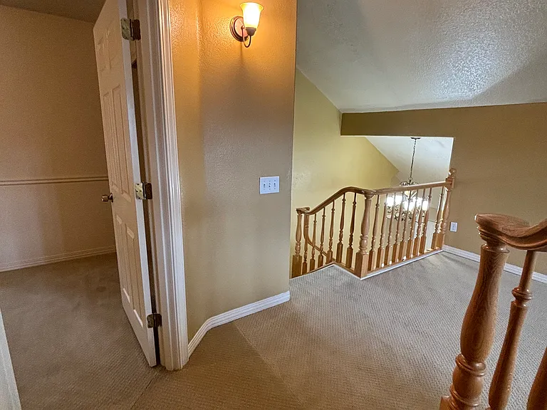 14135 SE Ridgecrest Rd — Photo 2
