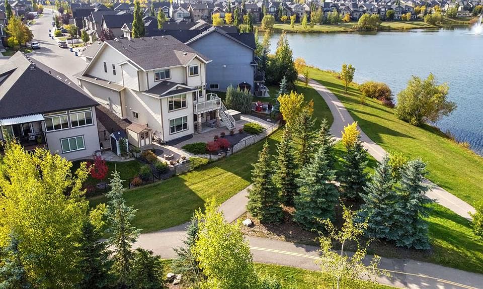1st image of 66 W Legacy Grn SE
