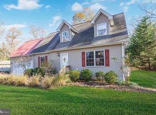 320 Fairview Dr, Chestertown, MD 21620