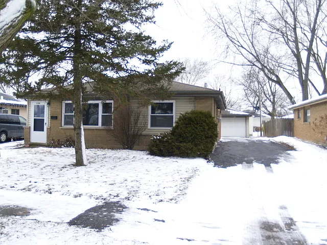 1326 Imperial Ave photo 1