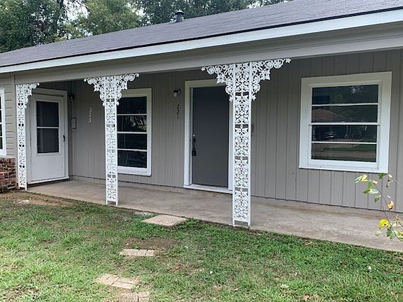 2nd image of 221 E Jordan St #2B-1BA-825SQFT