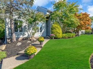 18 Shorn Dr, Blauvelt, NY