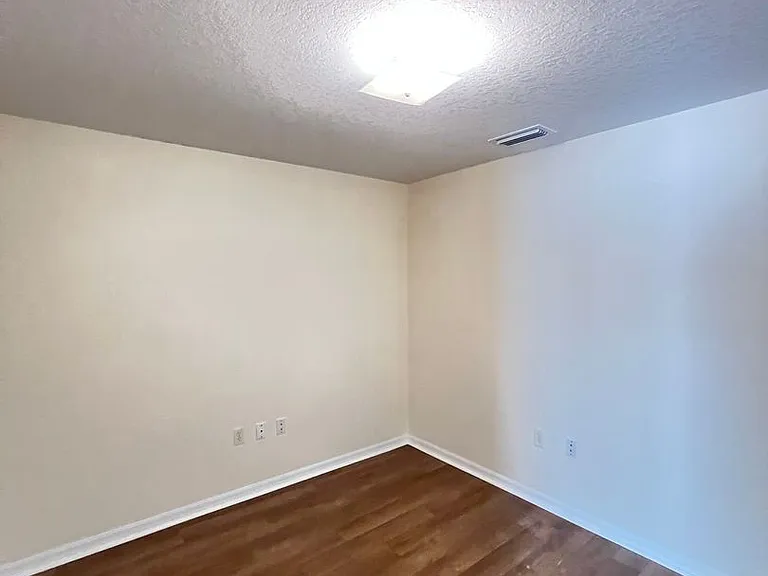 8341 SW 135th Loop — Photo 11