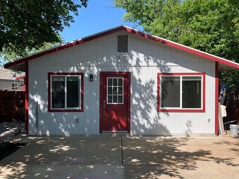 1019 Hoitt Ave #B — Photo 4