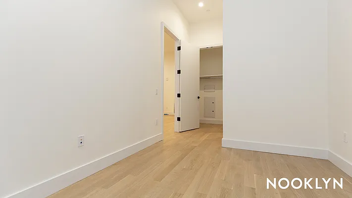 Rented by Nooklyn NYC LLC | media 57