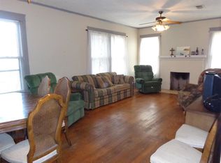 409 S Adams St, Mc Gregor, TX 76657