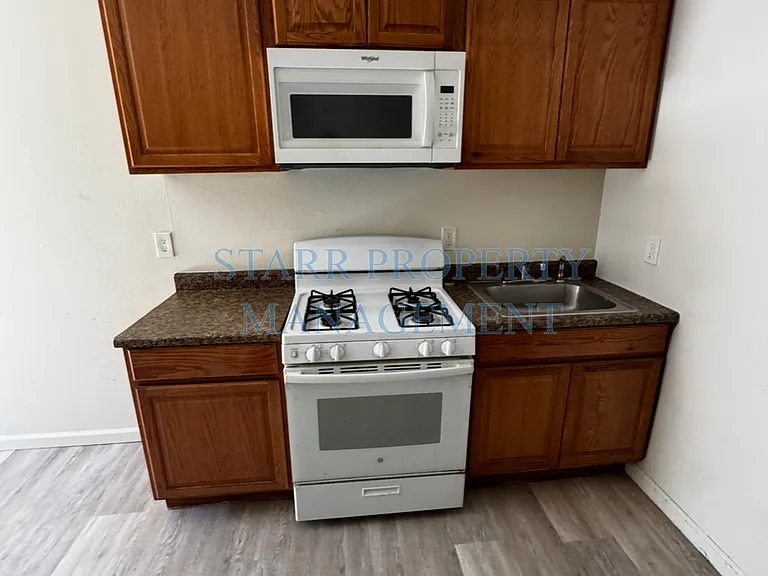 415 E Flora St #1-13 — Photo 13
