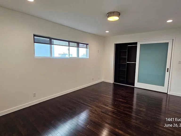 1441 Euclid St #1 — Photo 18