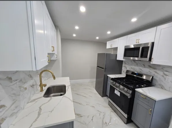 80 Dickerman St #2, New Haven, CT 06511