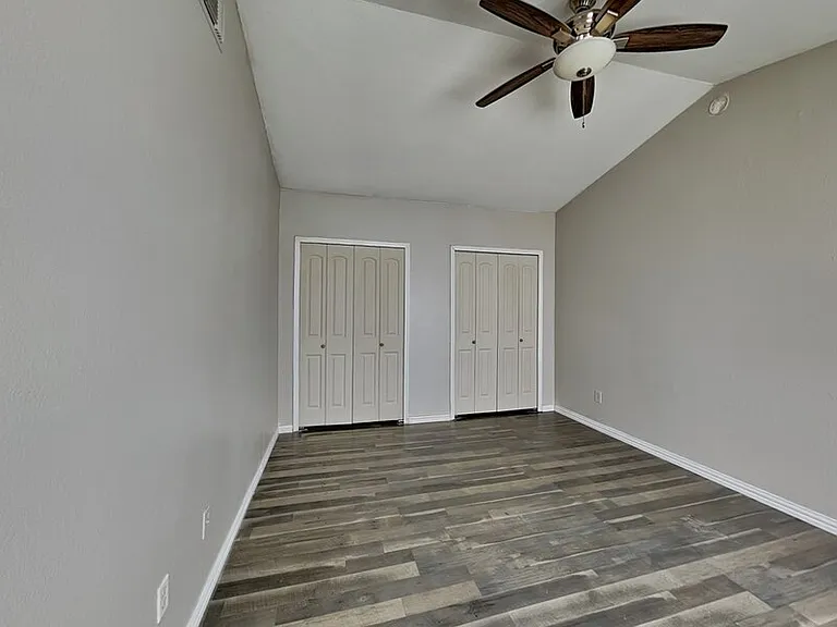 1621 Scottsdale Dr — Photo 7