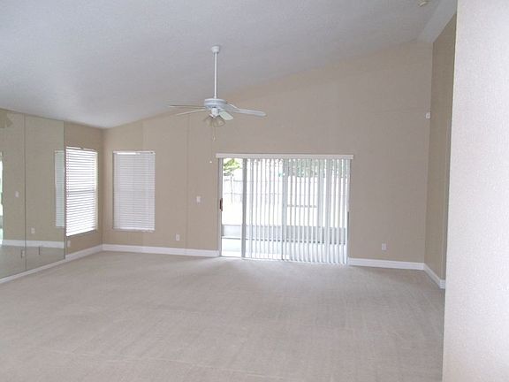 2nd image of 8341 Fort Clinch Ave