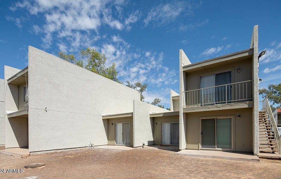 1st image of 2819 E LE MARCHE Avenue