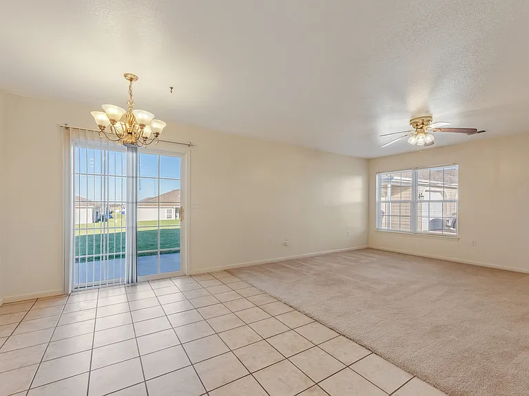 3410 Lehi Cir — Photo 2