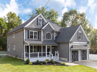 5 Francis Wyman Rd, Burlington, MA 01803