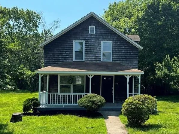 30 Railroad Ave, South Kingstown, RI 02892