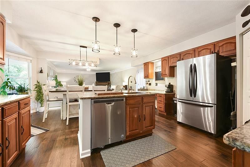 151 McCracken Dr, Monaca, PA 15061 Zillow