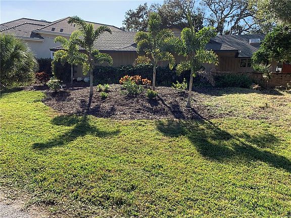 2nd image of 7656 Peninsular Dr